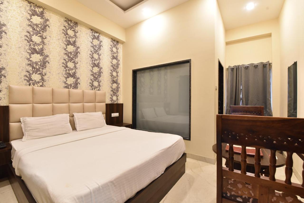 Hotel Dosa Plaza Udaipur Exteriör bild