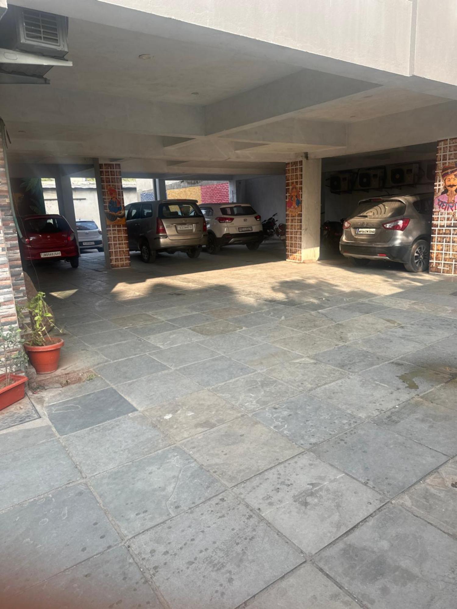 Hotel Dosa Plaza Udaipur Exteriör bild